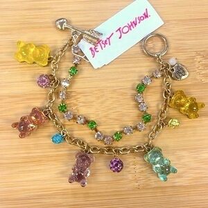 Brand New Betsey Johnson Pastel Gummy Bear Rhinestone Gold Tone Charm Bracelet